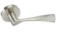   SARA R2 nikiel satyna (ROOTHKIN)